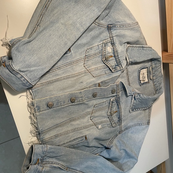Forever 21 Jean jacket - Picture 2 of 3
